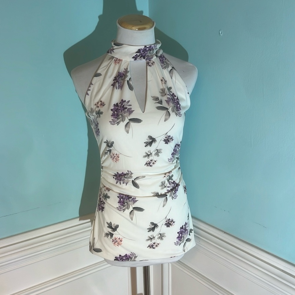 White House Black Market Top NWT